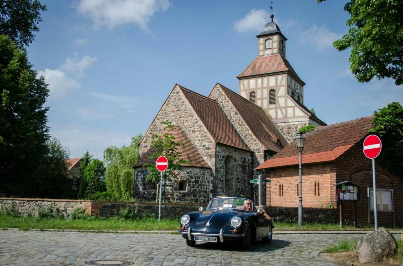 Hotel Zur Linde Dein Self Check In Michendorf Bagian luar foto